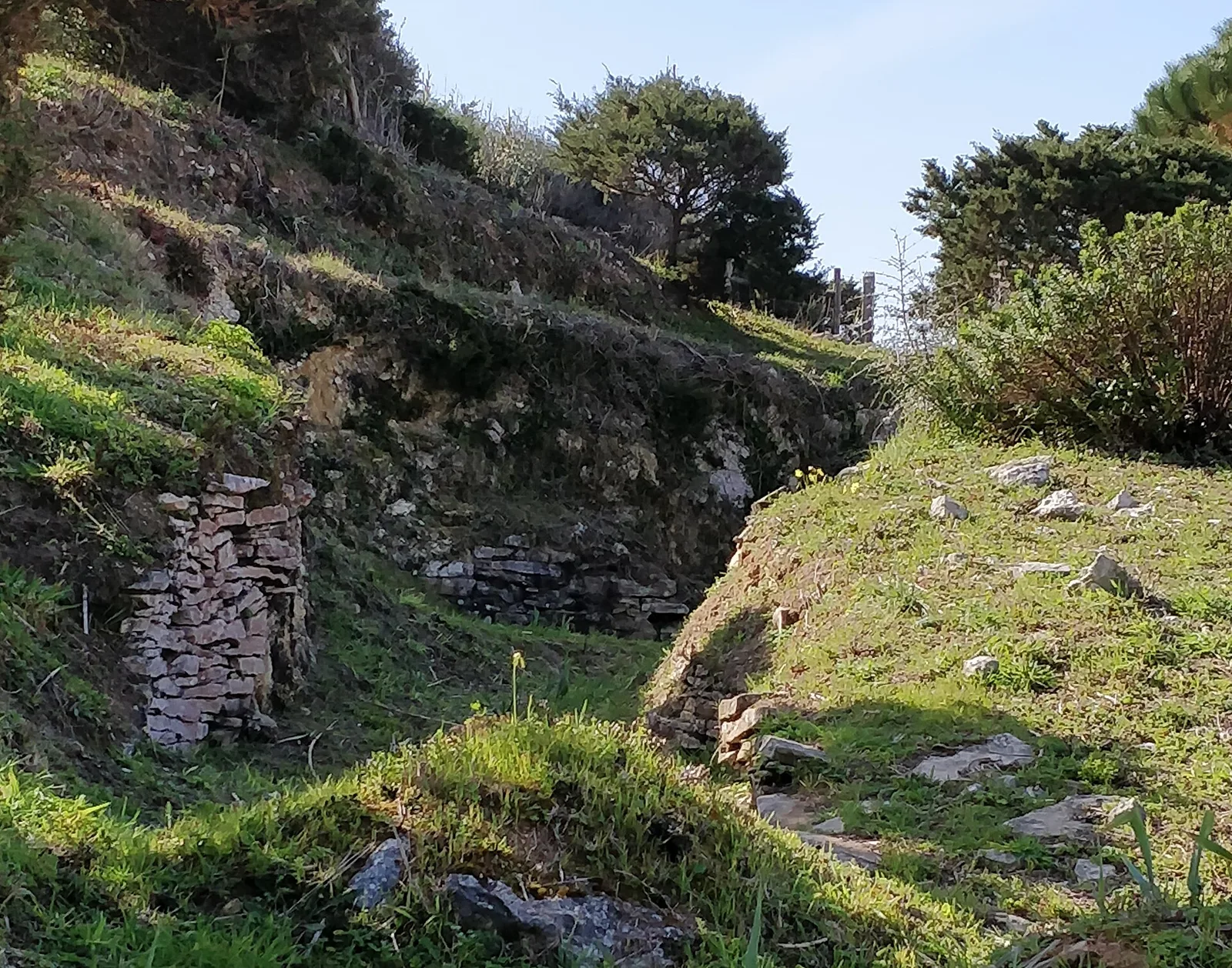 Praia das Maçãs Prehistoric Monument